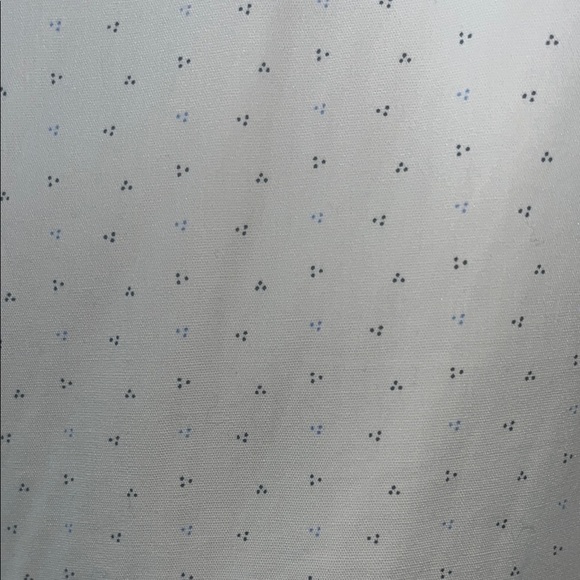 White Casual Button Down Shirt with Short Sleeves - Picture 5 of 7